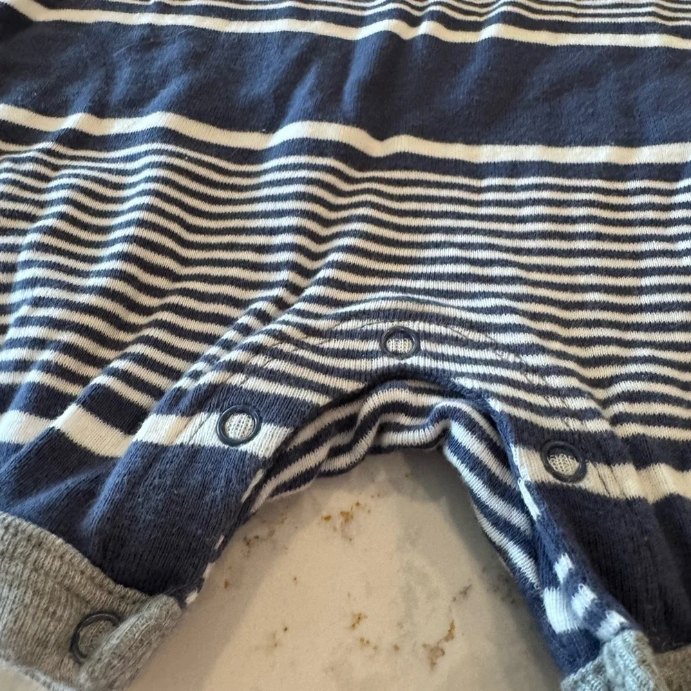 Burt’s Bees 24mos - Striped Blue and White Baby Romper - Picture 6 of 6